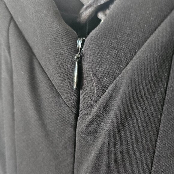 Lauren Ralph Lauren Fluted Black Evening Gown w/Sweep Train + Lace-Up Bustier - Picture 5 of 9